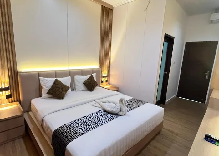 Jesens Ii Hotel Kuta Lombok